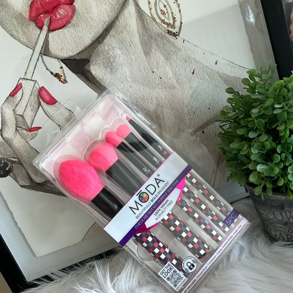 Moda hot pink Barbie pink cosmetic brush set